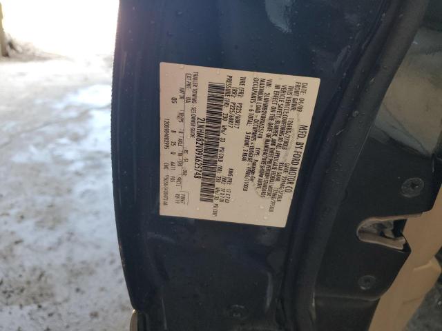 Lincoln Towncar Signature Limited Image 9