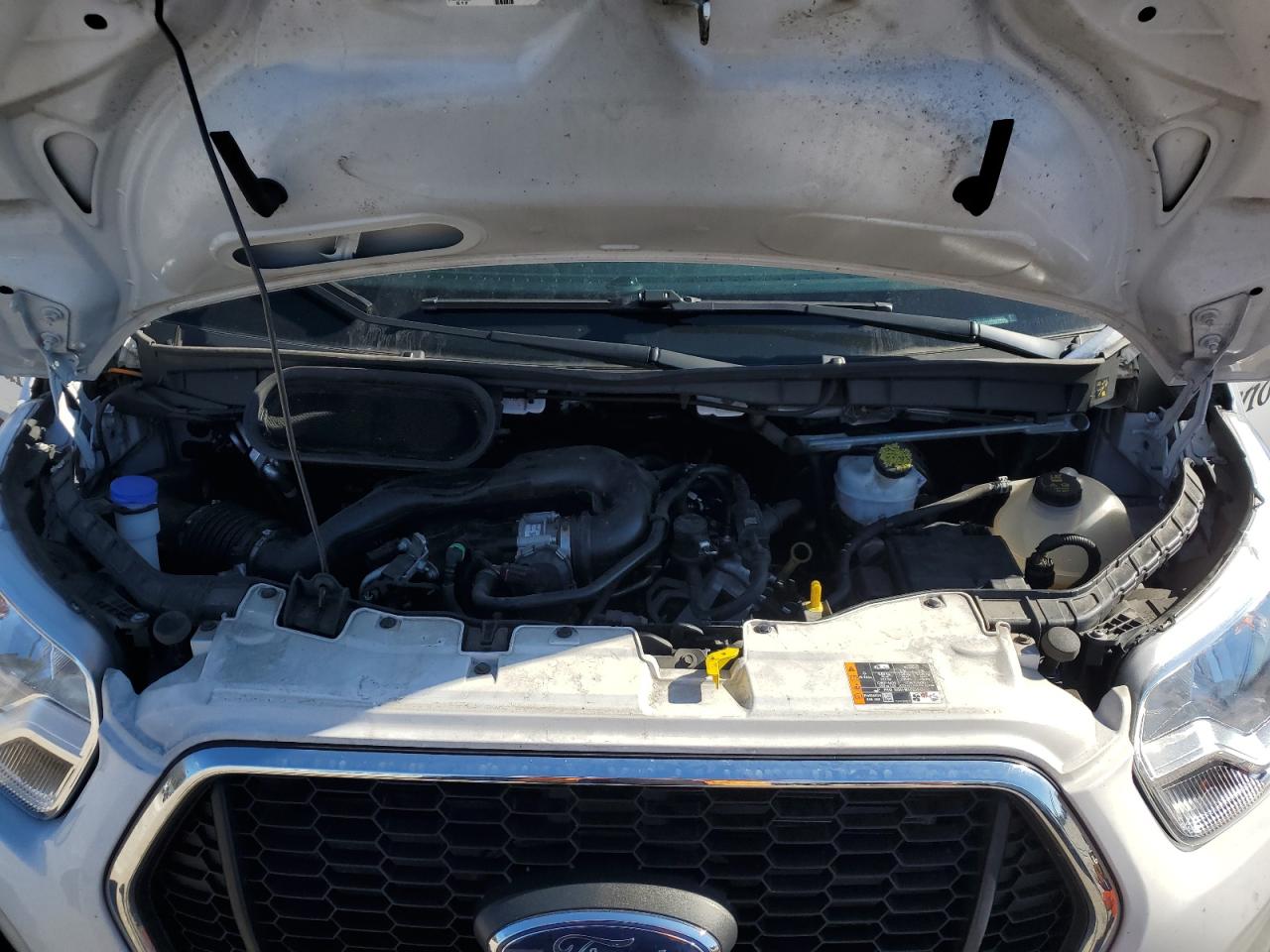 Ford Transit T-250 Image 13