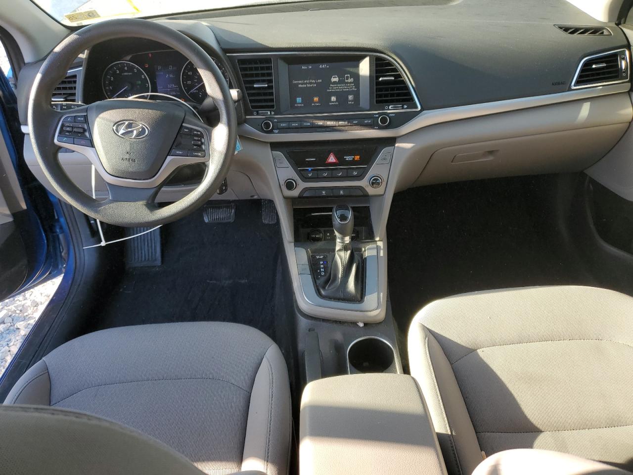 Hyundai ELANTRA Se Image 9