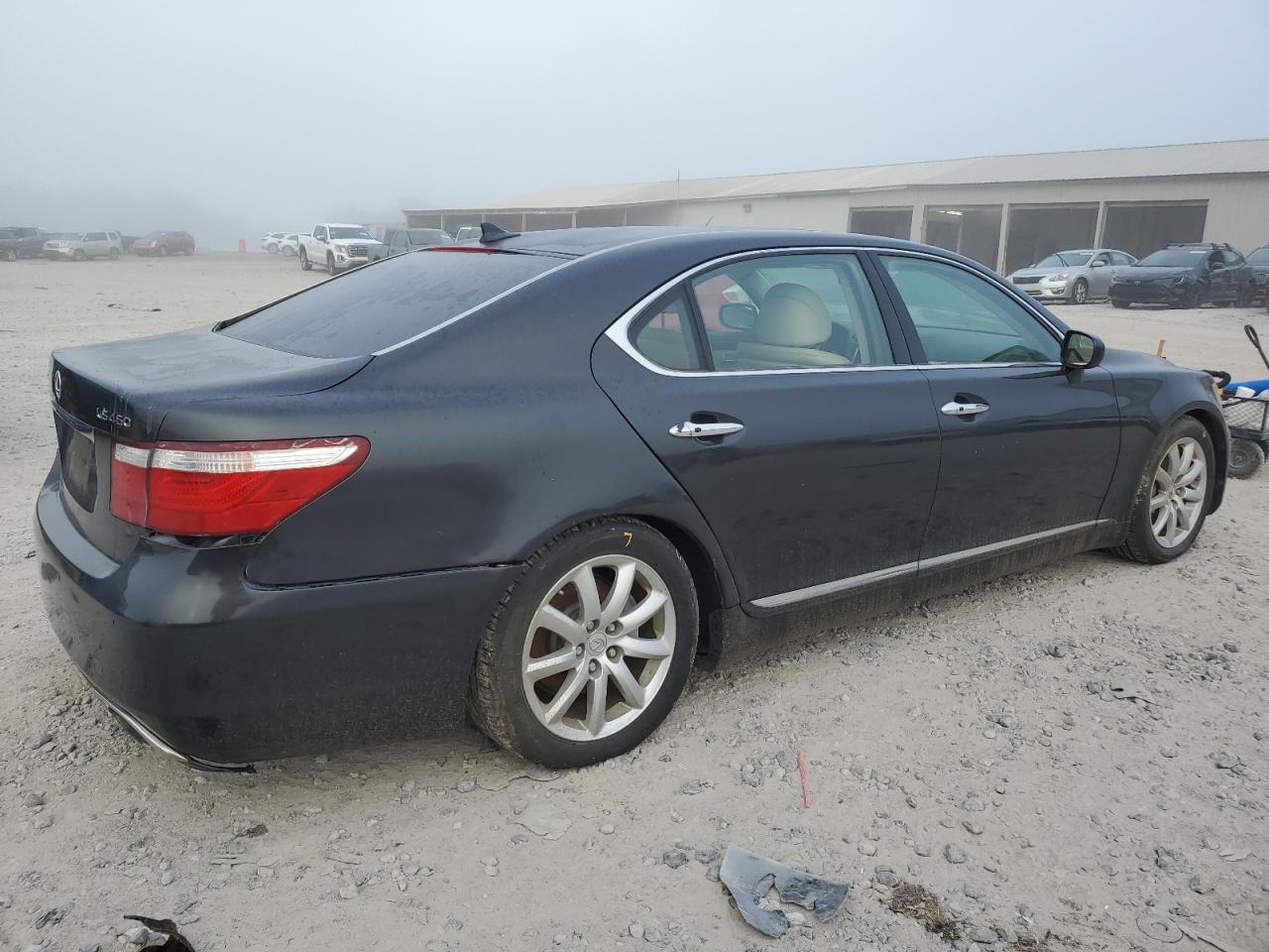 Lexus LS 460l Image 2