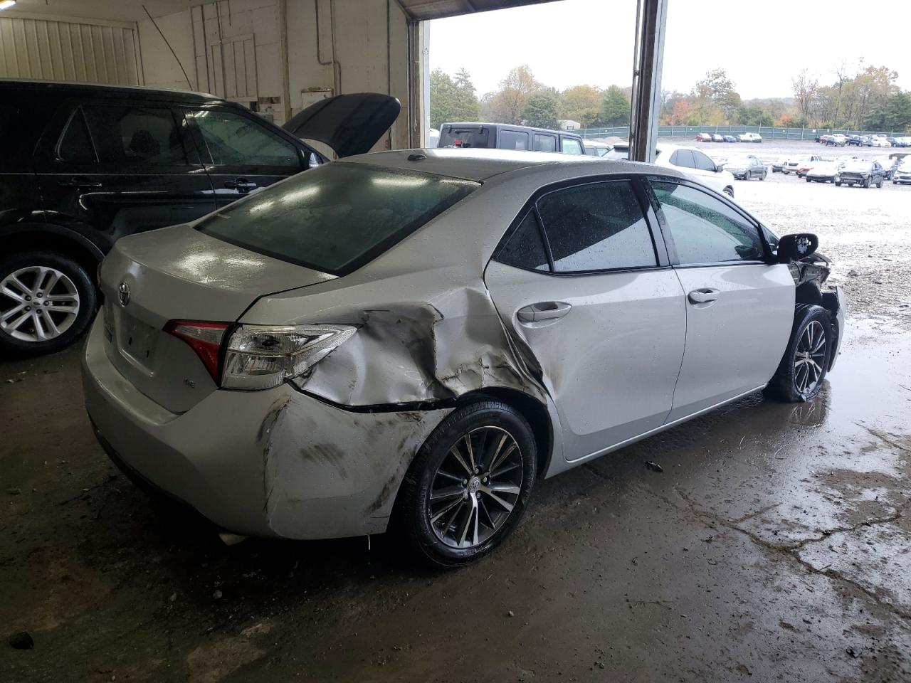 Toyota Corolla L Image 4