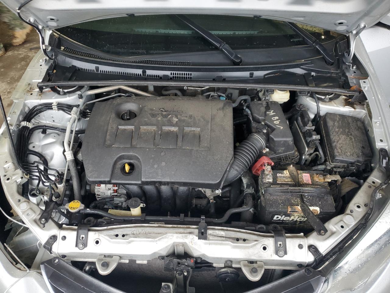 Toyota Corolla L Image 12