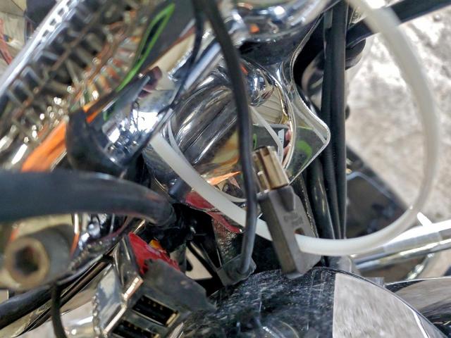 Harley-Davidson Fl Heritage Softail Classic Image 3