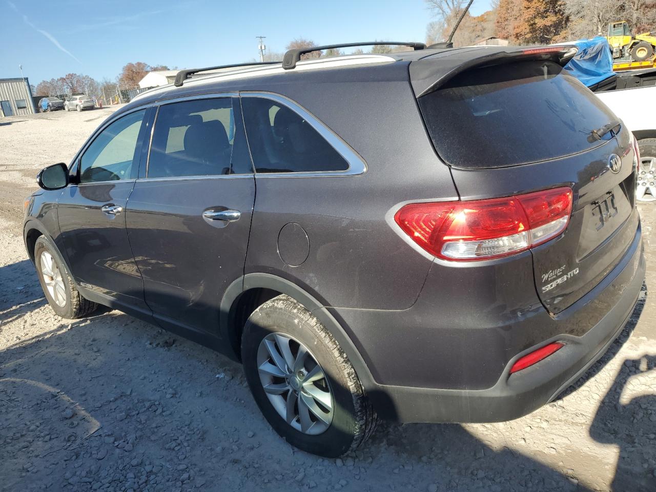 Kia Sorento Lx Image 3