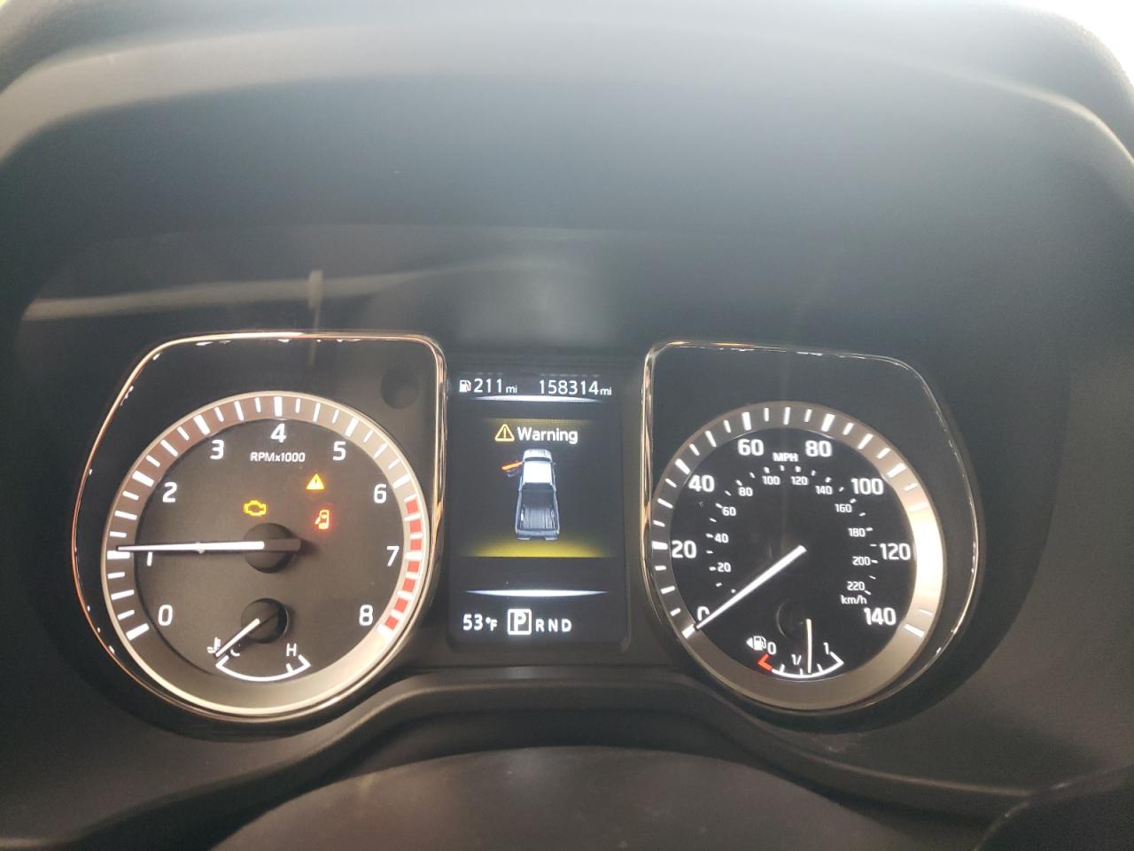 Nissan Titan S Image 11