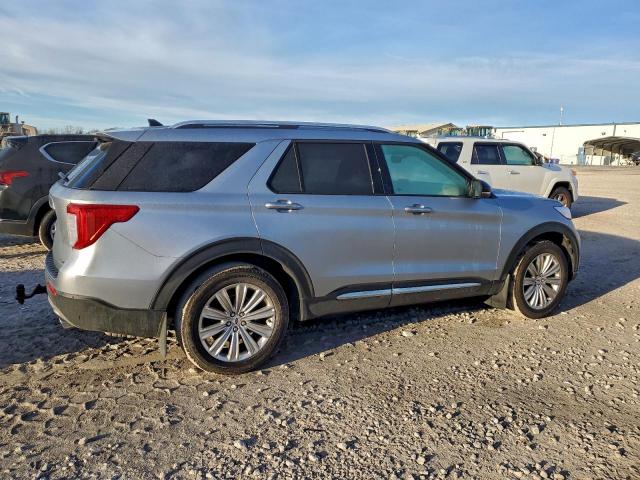 Ford Explorer Limited Image 12