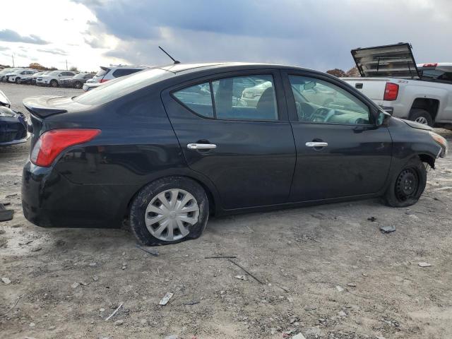 Nissan Versa S Image 5