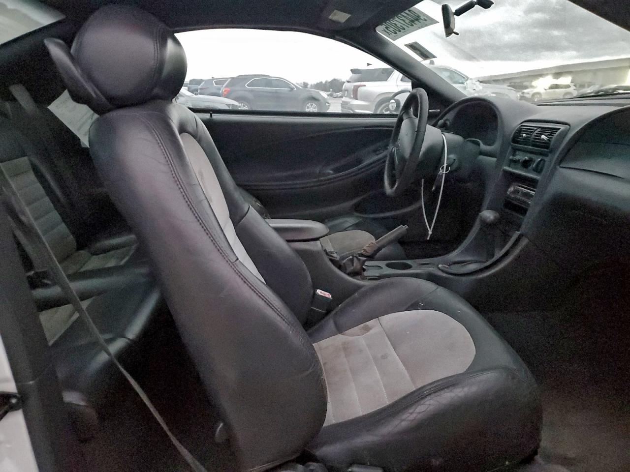 Ford Mustang Gt Image 7