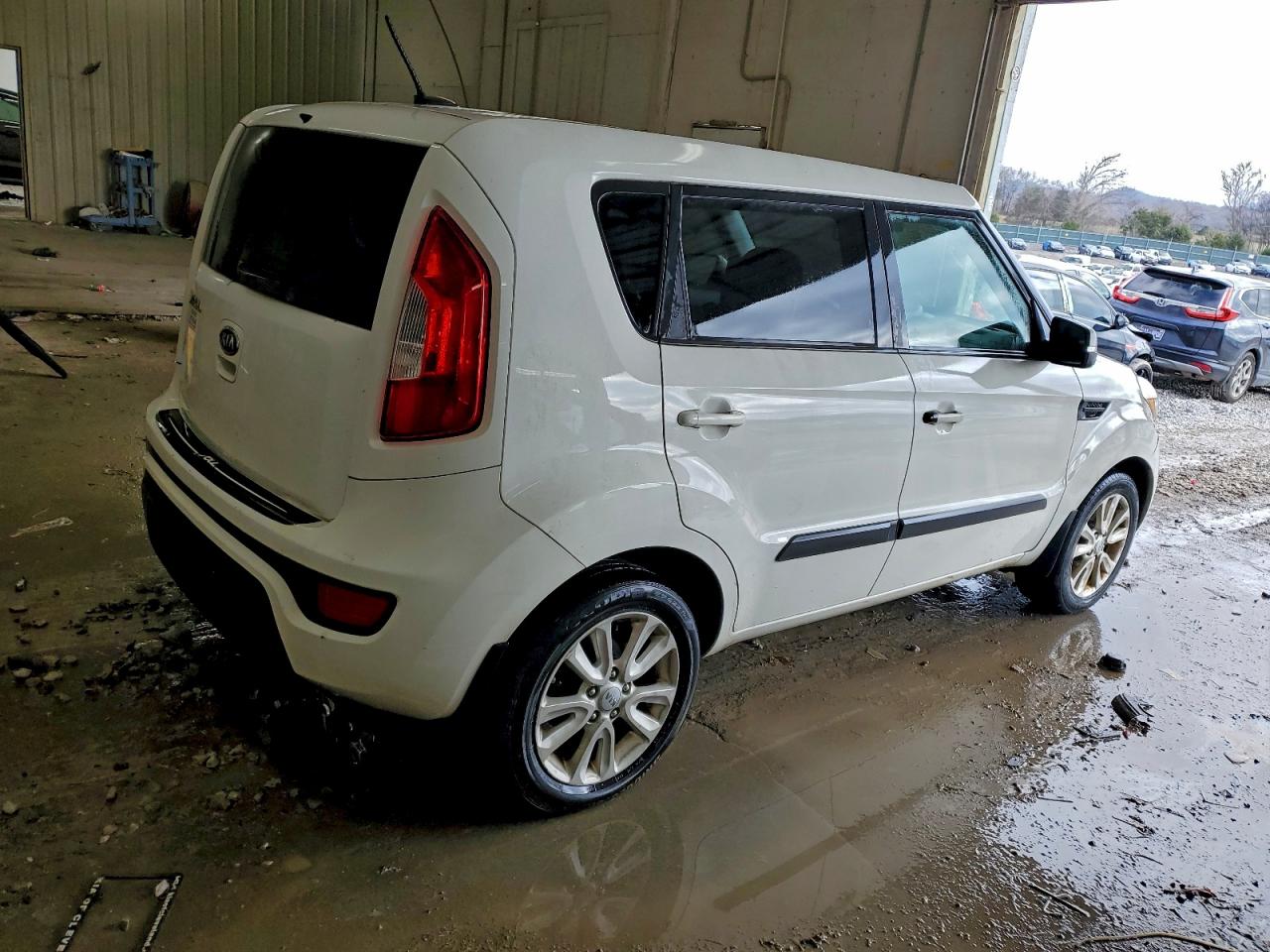 Kia Soul + Image 7