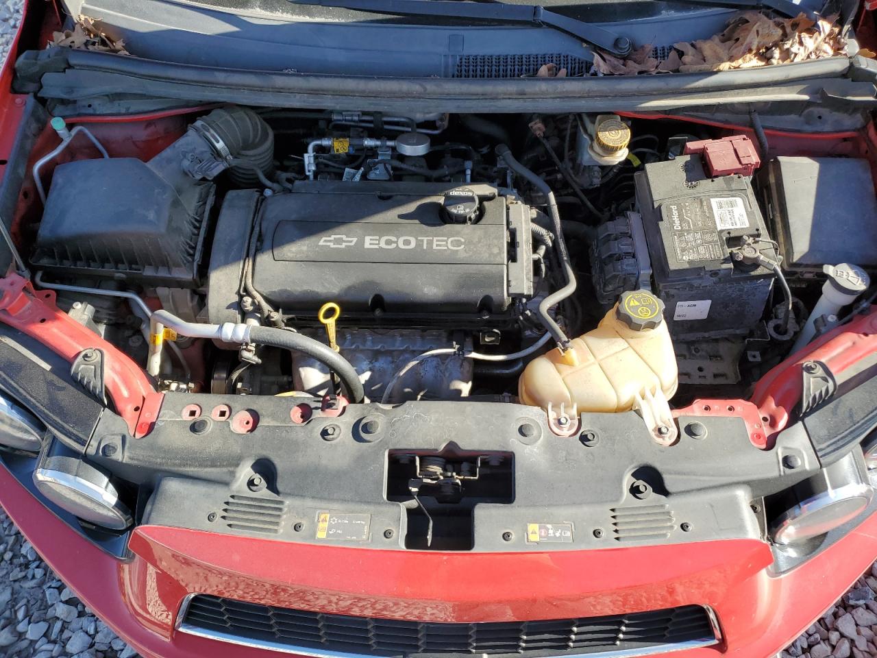 Chevrolet Sonic Ls Image 6