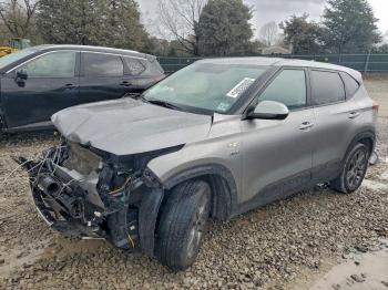 Salvage Kia Seltos