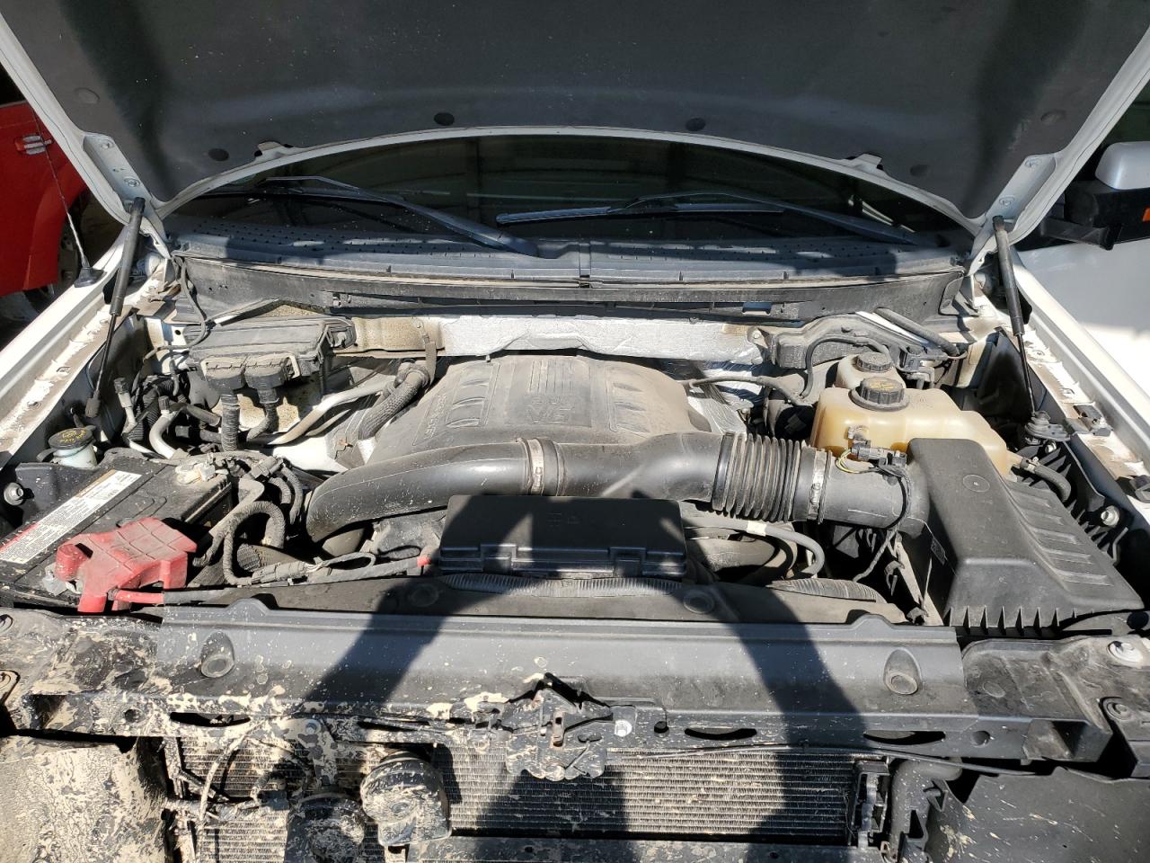 Ford F-150 Supercrew Image 12