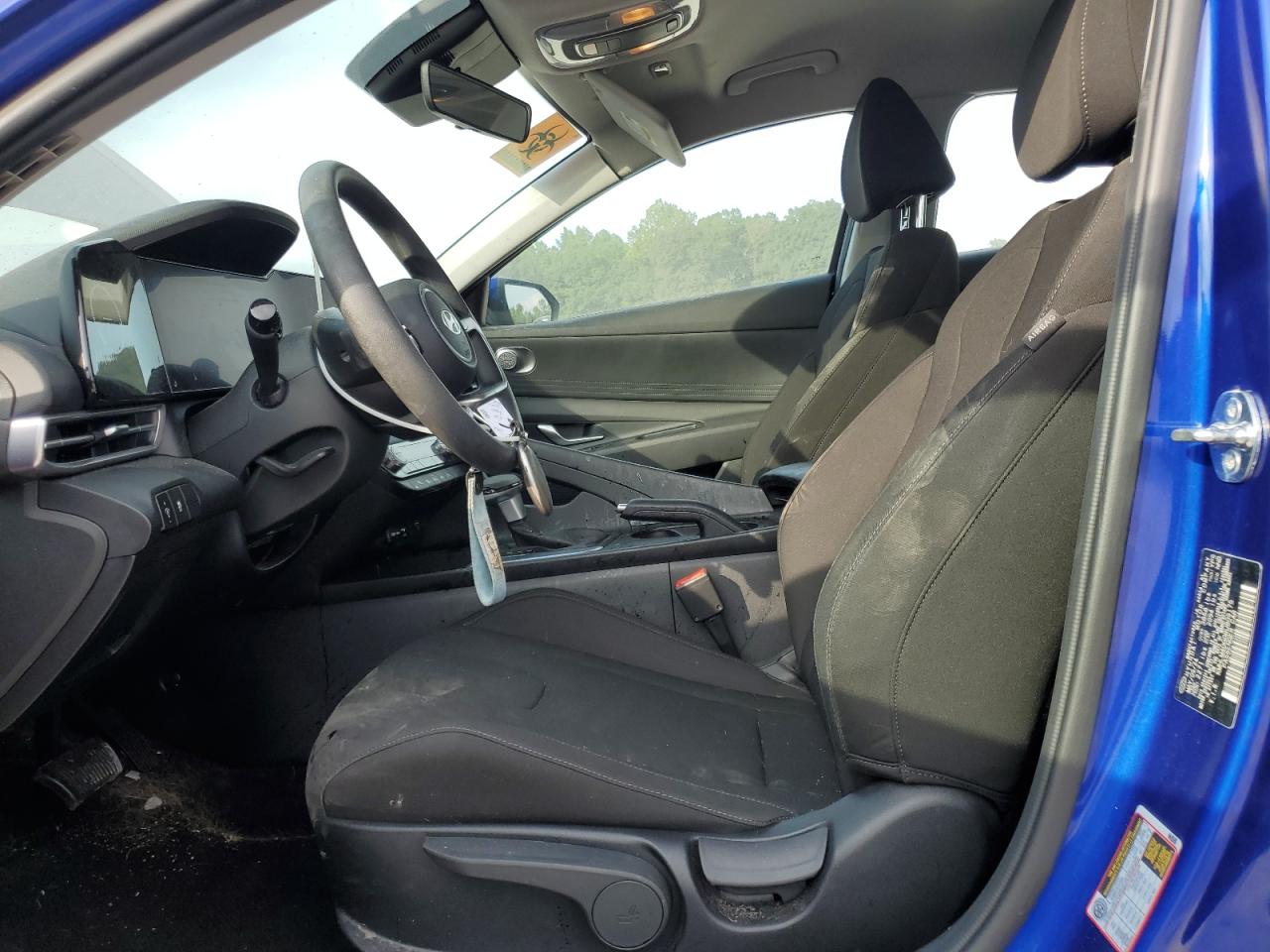 Hyundai ELANTRA Sel Image 13