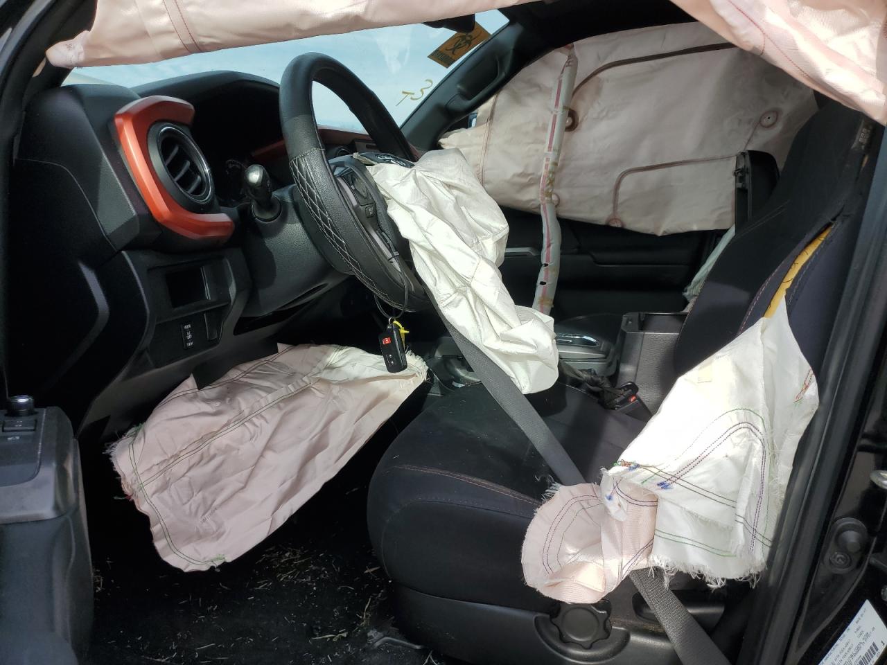 Toyota Tacoma Access Cab Image 10