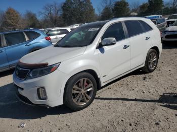  Salvage Kia Sorento