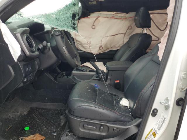 Toyota Tacoma Double Cab Image 2