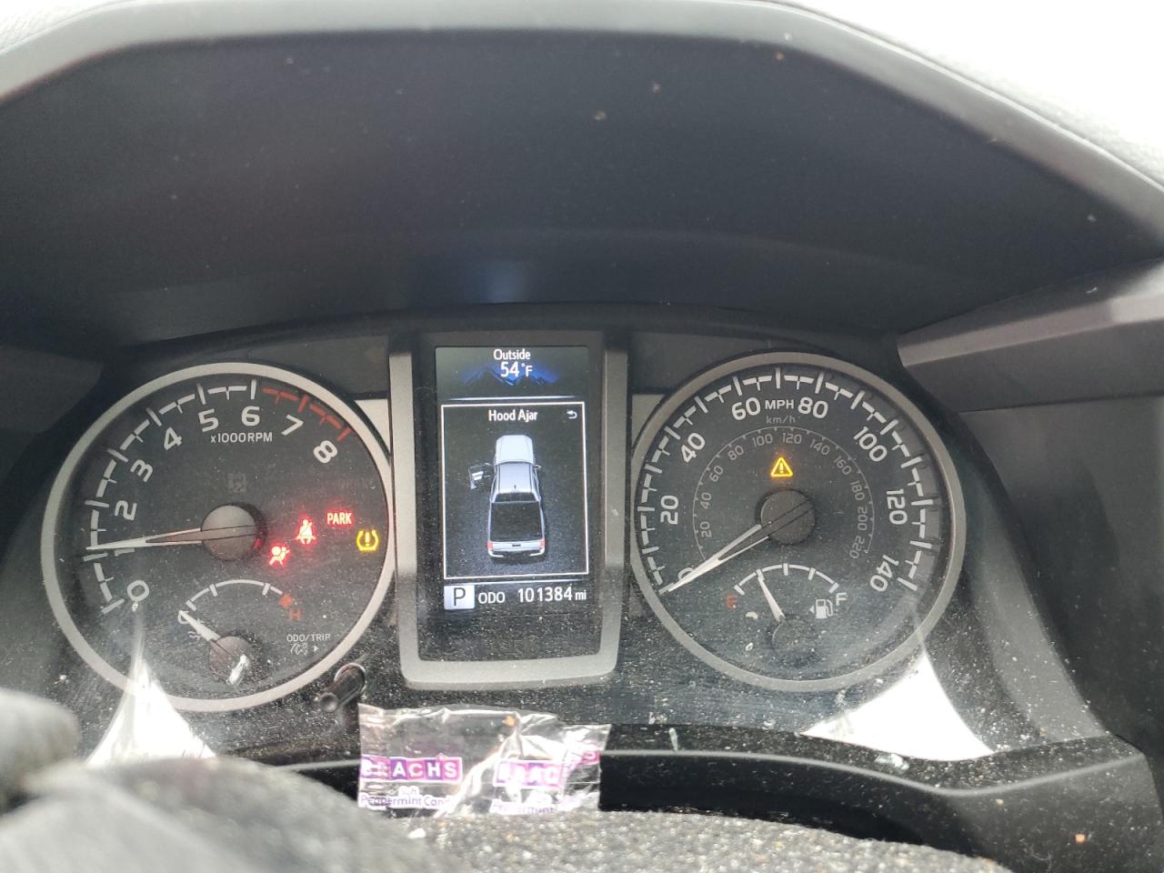 Toyota Tacoma Double Cab Image 4