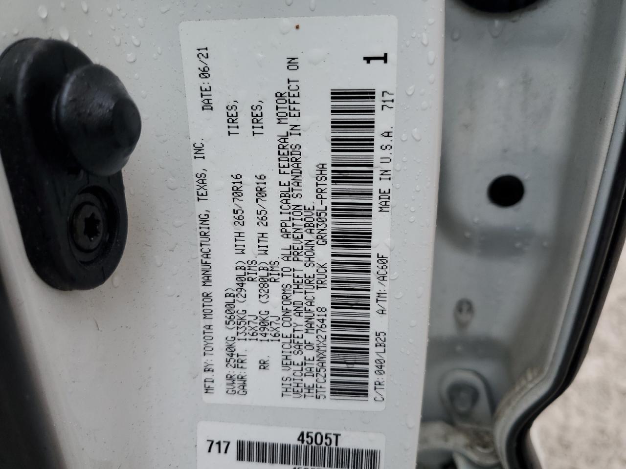 Toyota Tacoma Double Cab Image 10