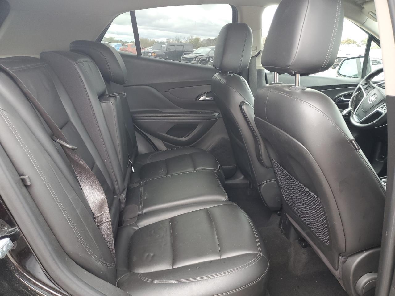 Buick Encore Essence Image 13