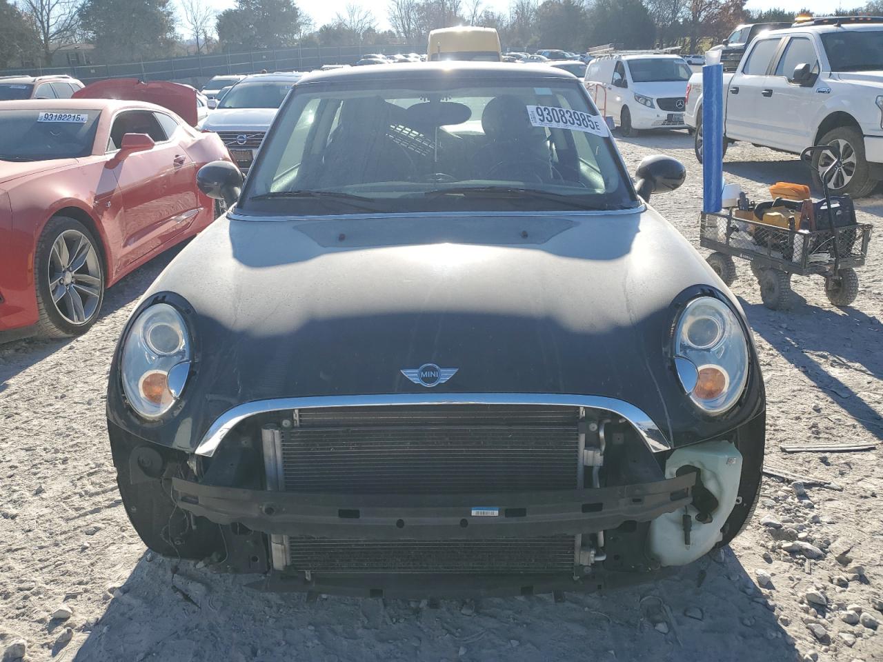 MINI Cooper Image 3