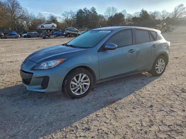  Salvage Mazda 3