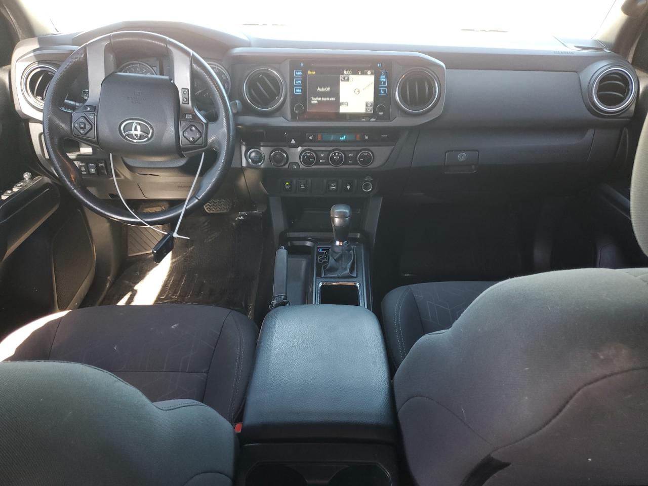 Toyota Tacoma Double Cab Image 5