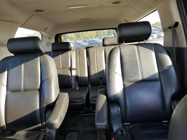 Chevrolet Suburban K1500 Ls Image 8