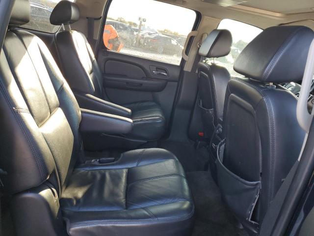 Chevrolet Suburban K1500 Ls Image 9