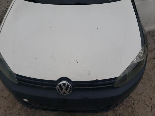 Volkswagen Golf Image 8
