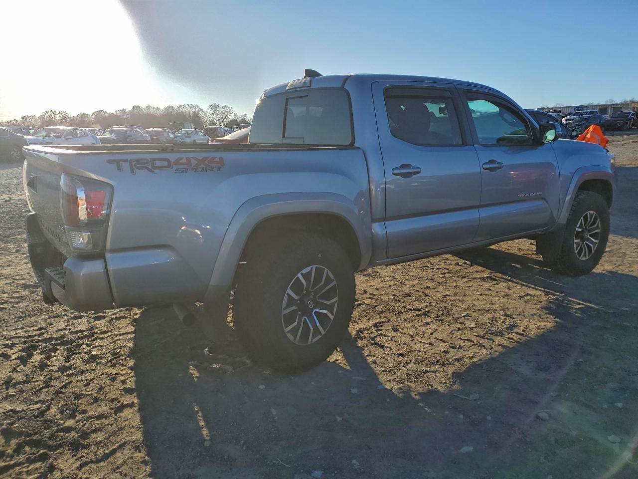 Toyota Tacoma Double Cab Image 12