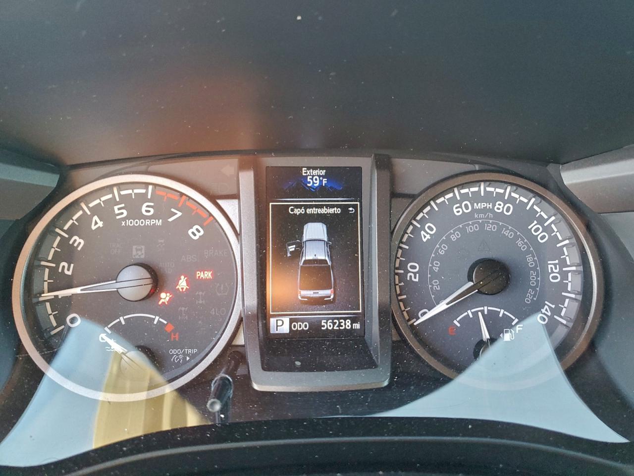 Toyota Tacoma Double Cab Image 5