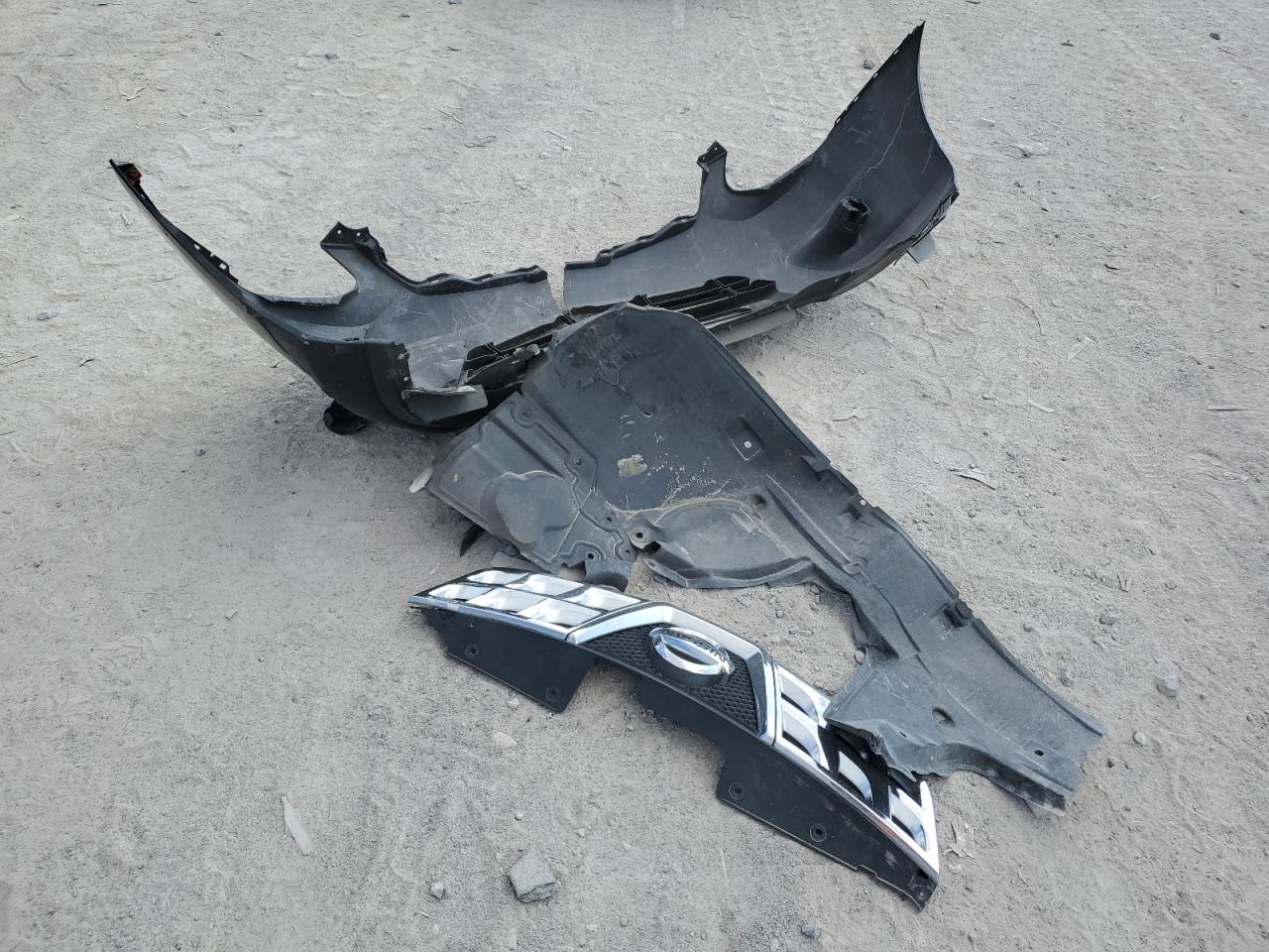 Nissan Rogue S Image 12