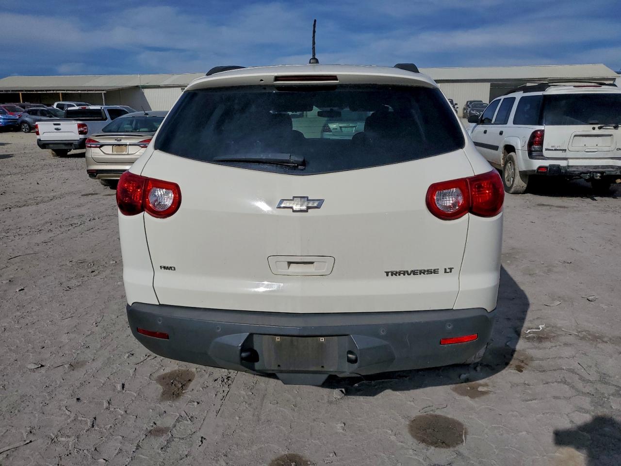 Chevrolet Traverse Lt Image 11
