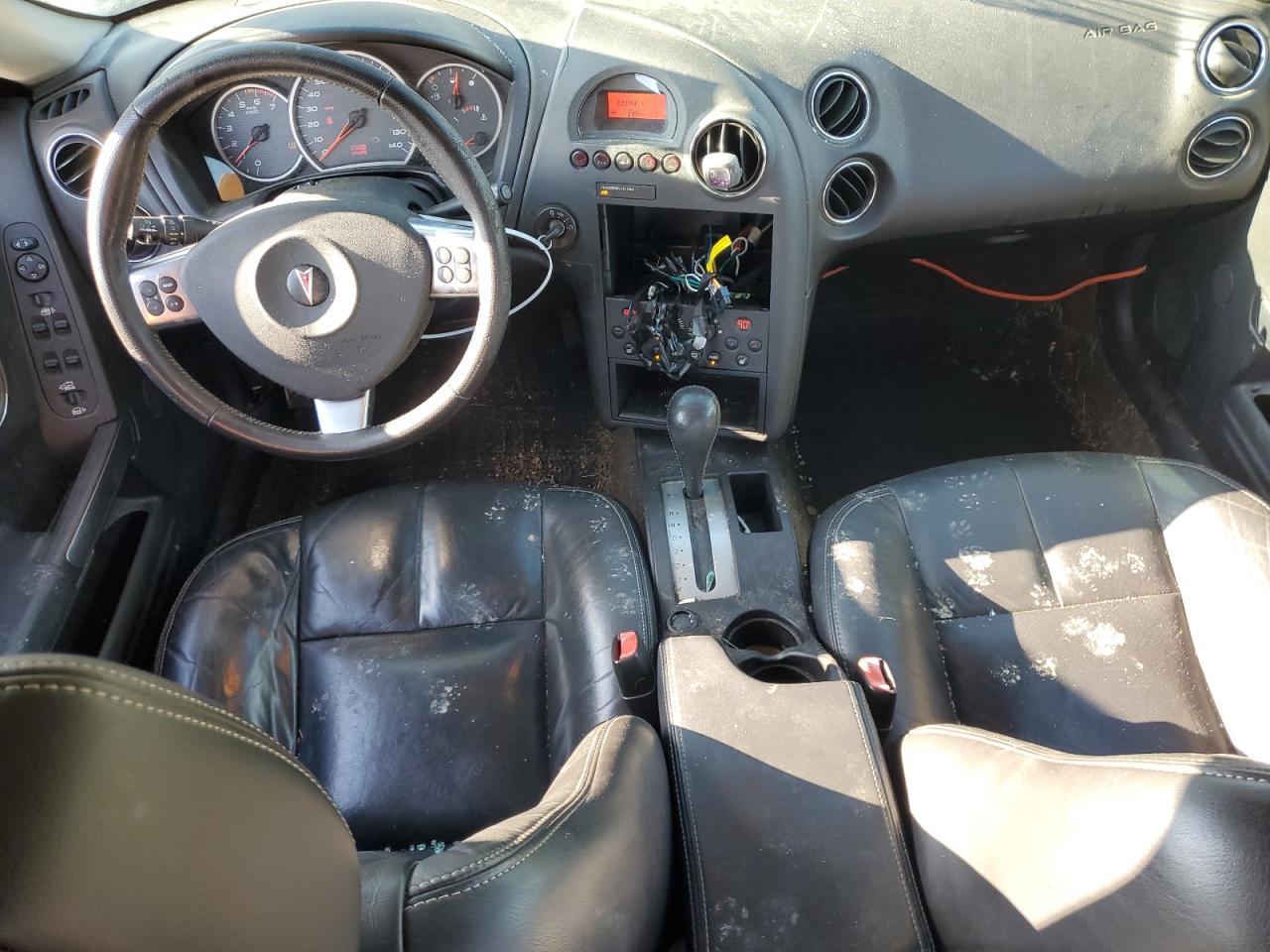 Pontiac Grandprix Image 12