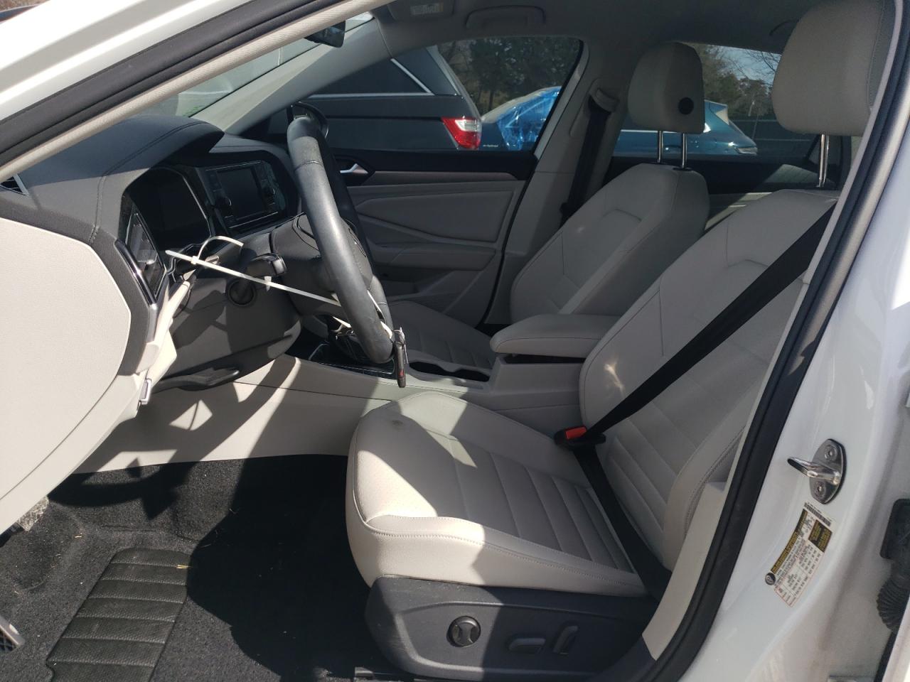 Volkswagen Jetta Se Image 5