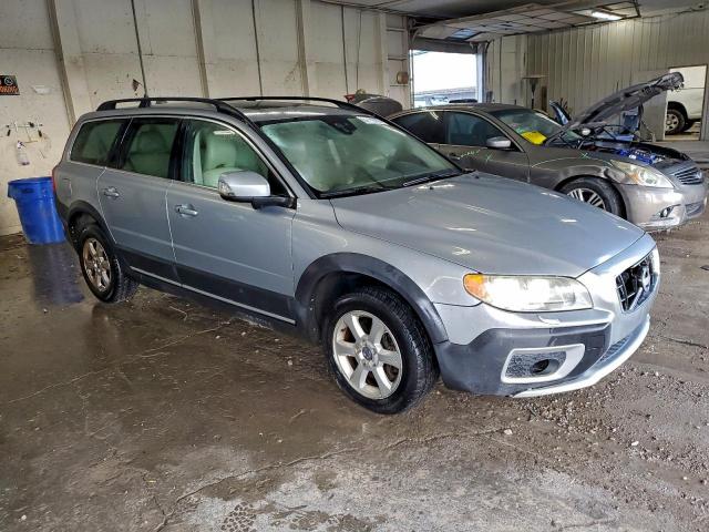 Volvo XC70 3.2 Image 3