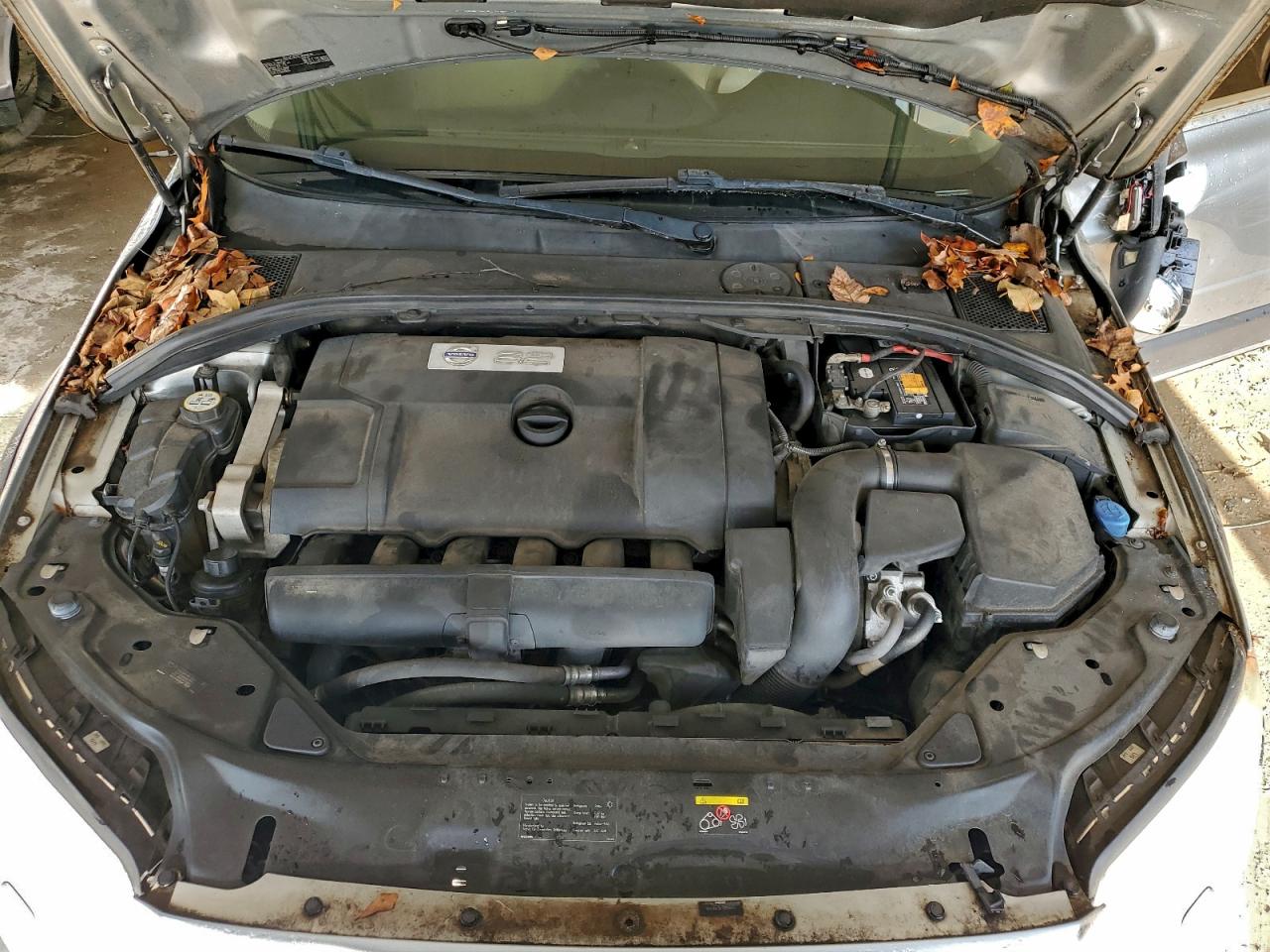 Volvo XC70 3.2 Image 12