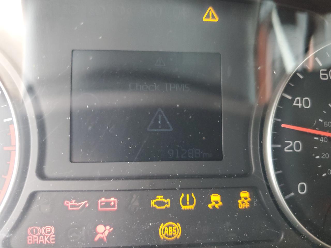 Kia Optima Lx Image 9