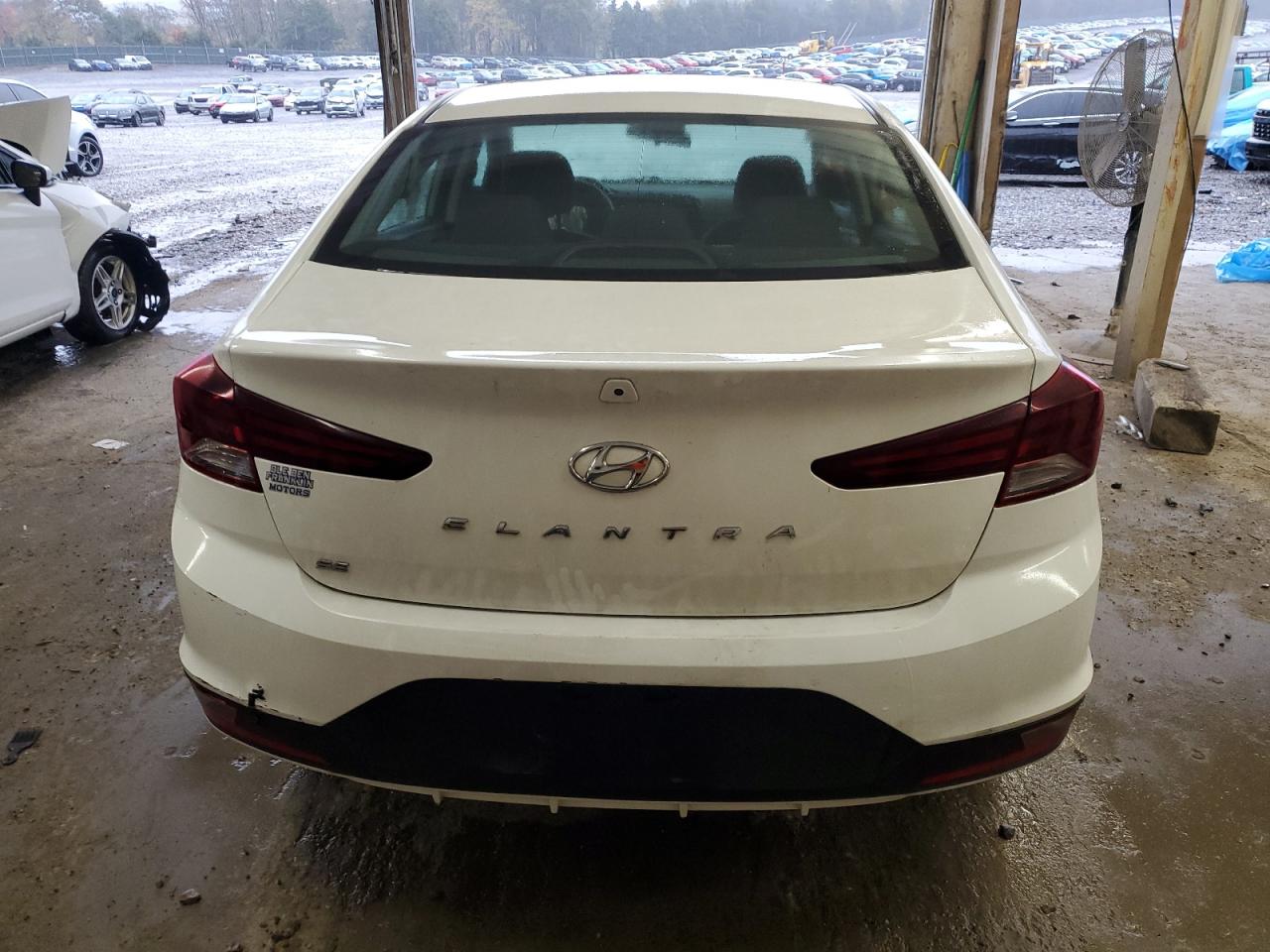 Hyundai ELANTRA Se Image 5