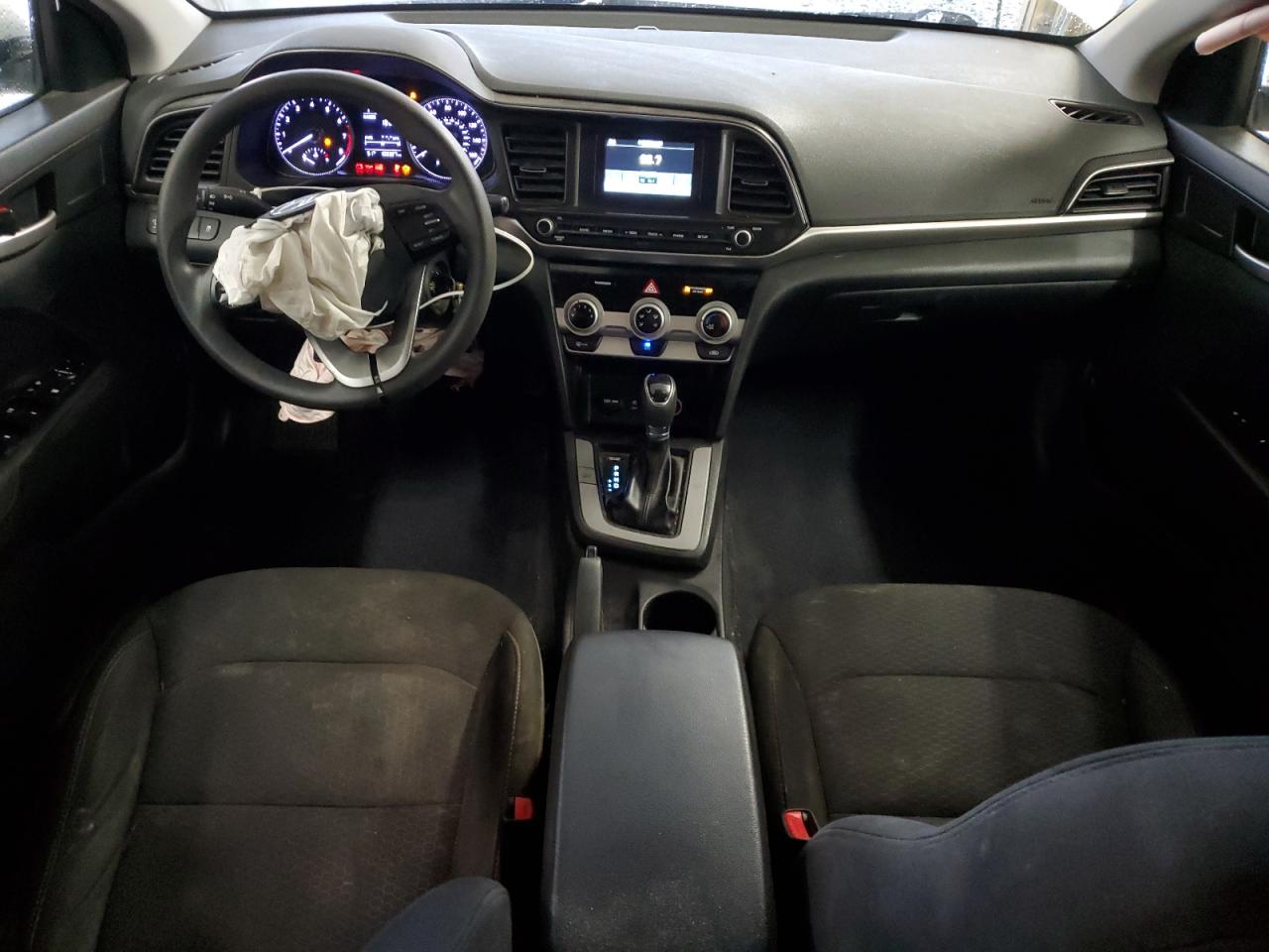 Hyundai ELANTRA Se Image 7