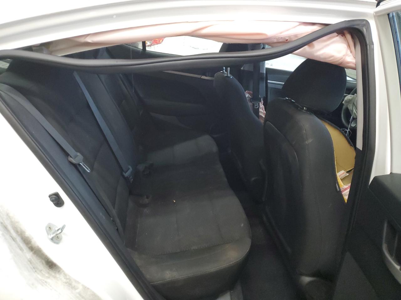 Hyundai ELANTRA Se Image 8