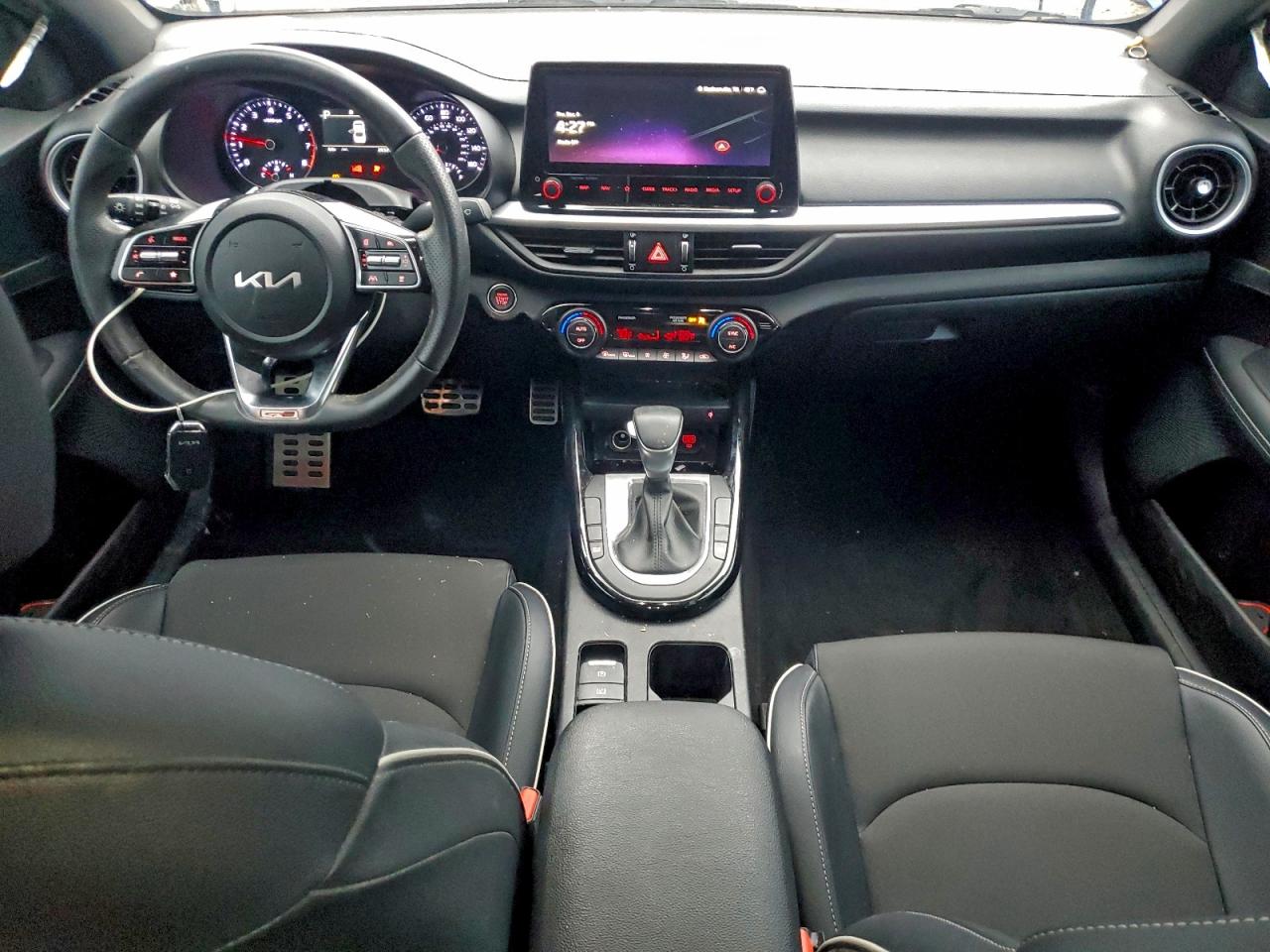 Kia Forte Gt Line Image 6