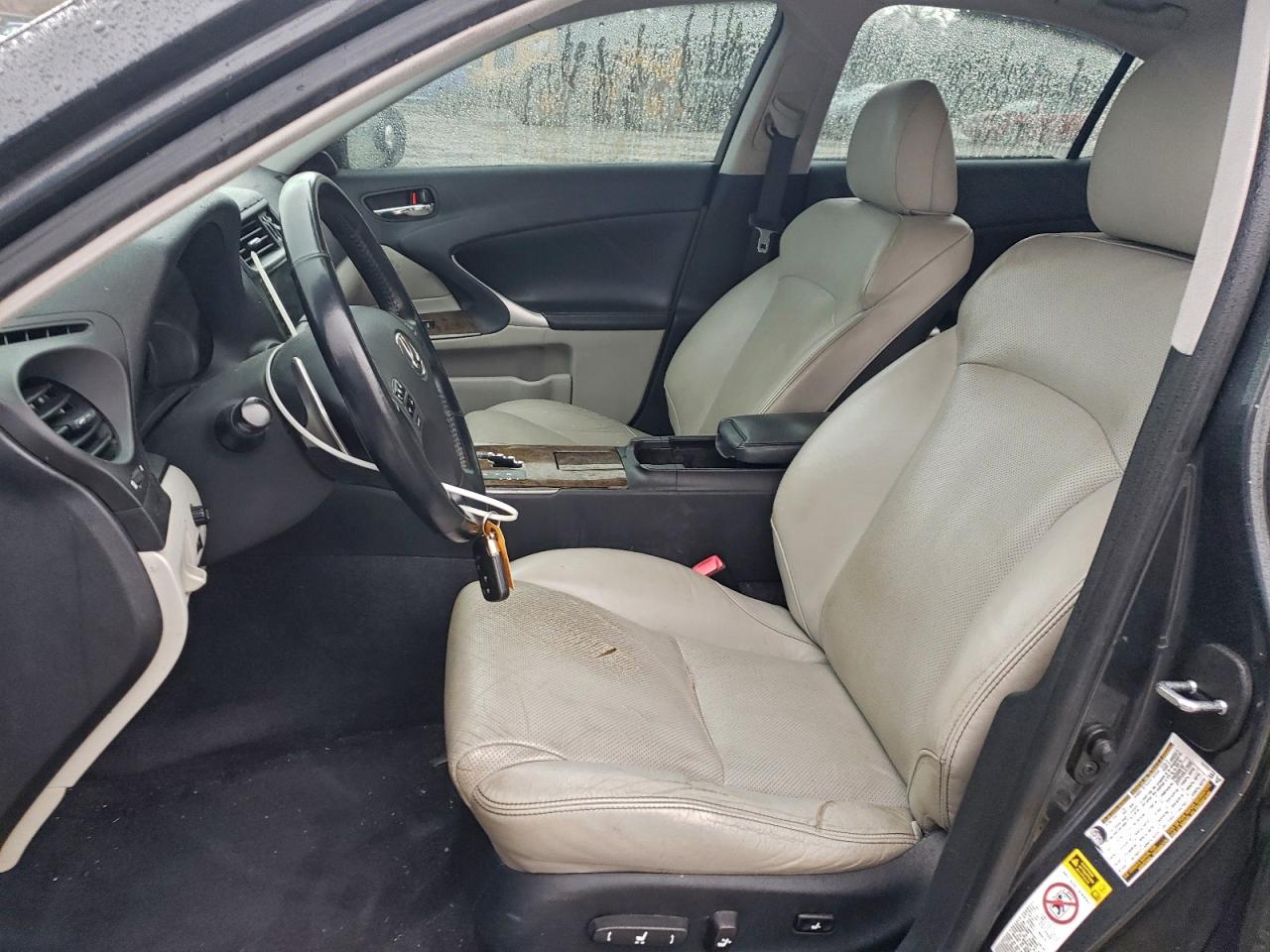 Lexus Is 250 Image 5