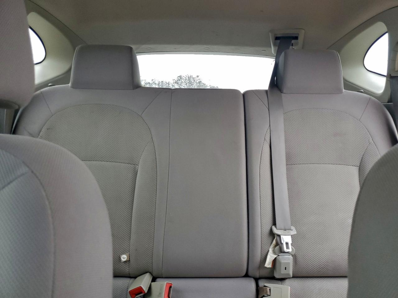 Nissan Rogue S Image 7