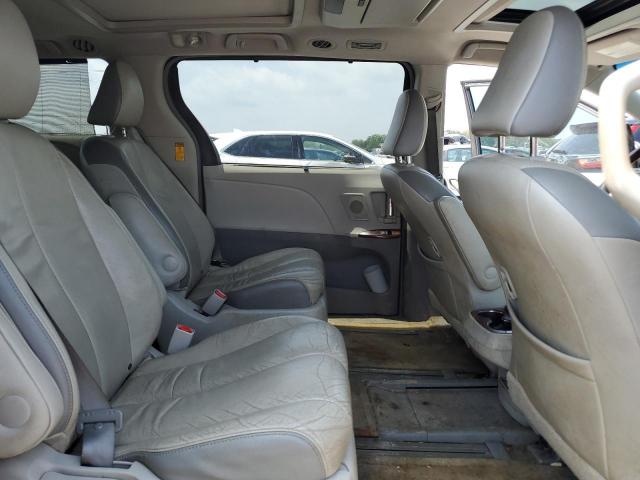Toyota Sienna Xle Image 12