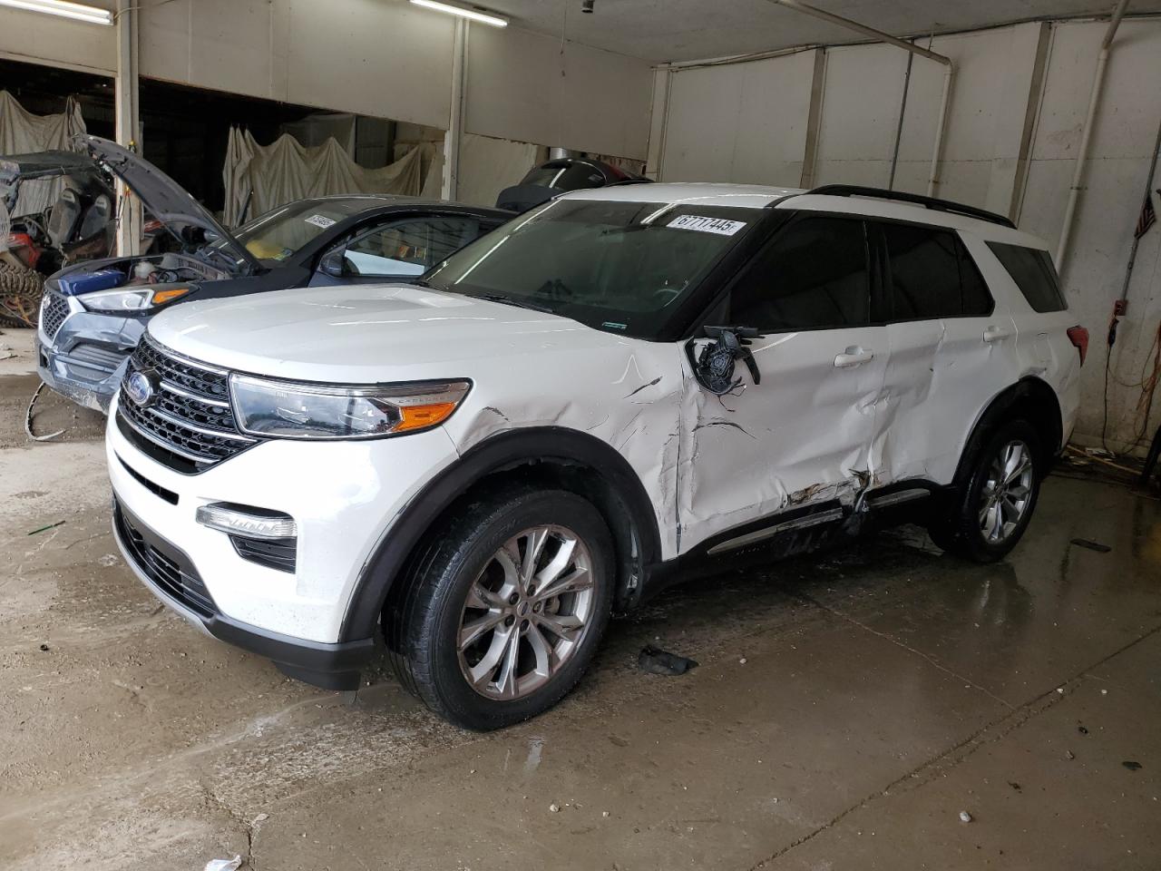 Ford Explorer Xlt Image 1