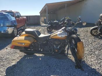  Salvage Harley-Davidson Flhcs