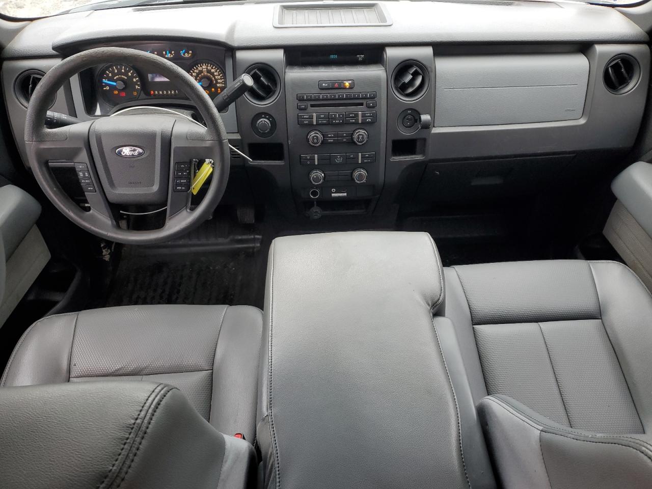 Ford F-150 Super Cab Image 8