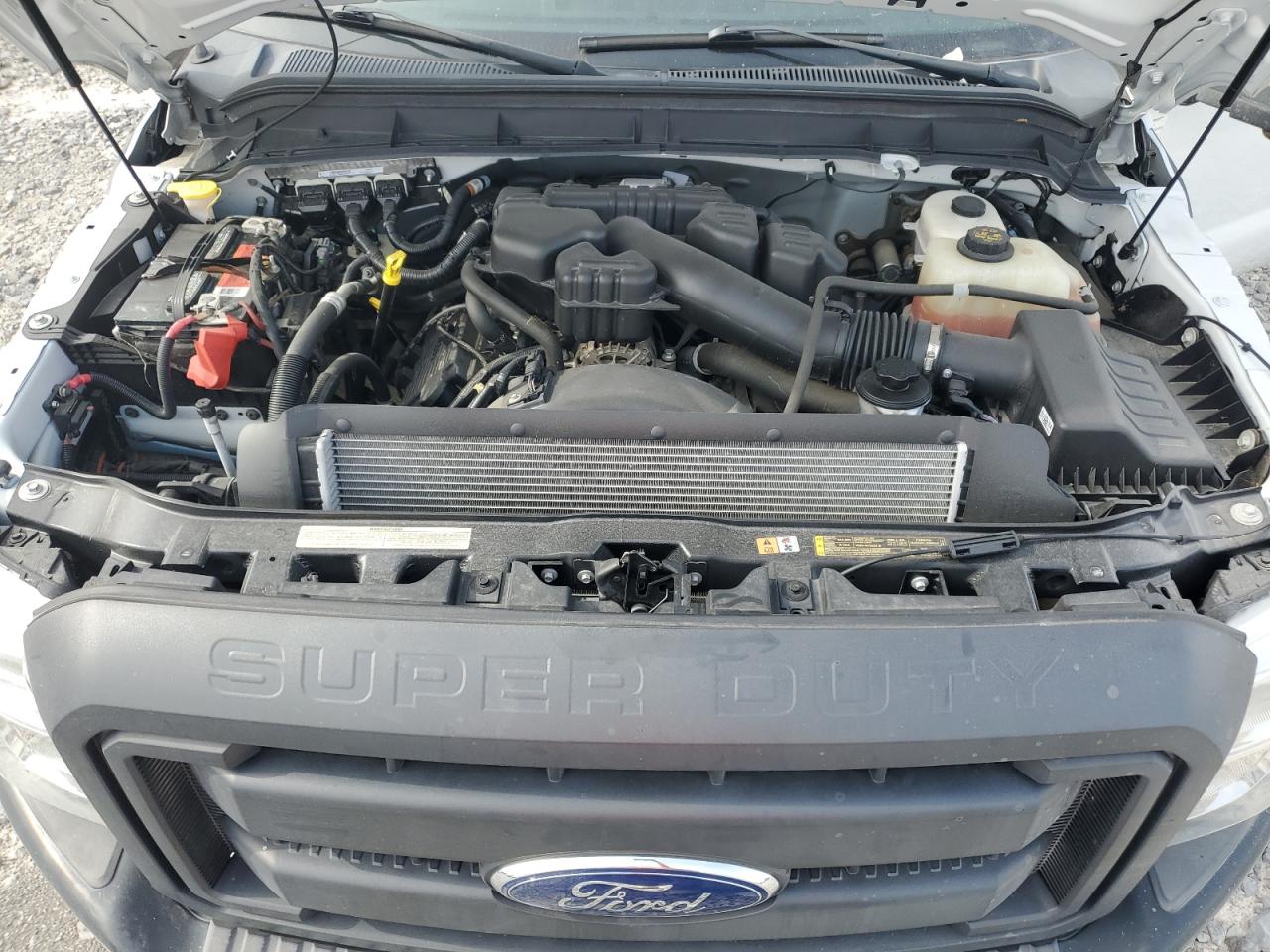 Ford F-350 Super Duty Image 11