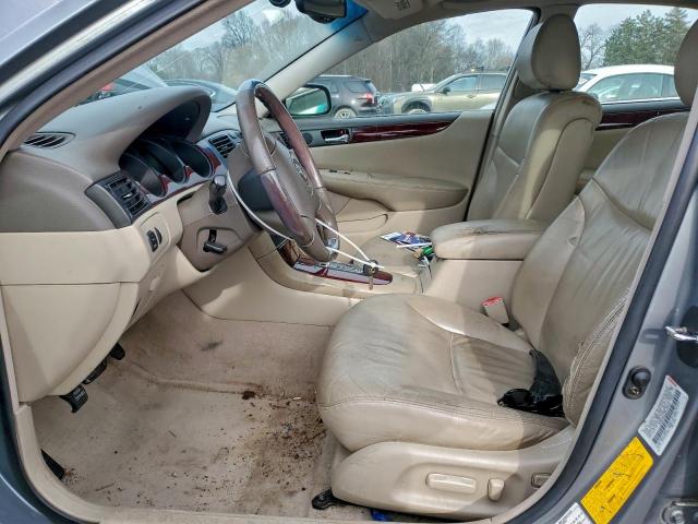 Lexus Es 300 Image 12